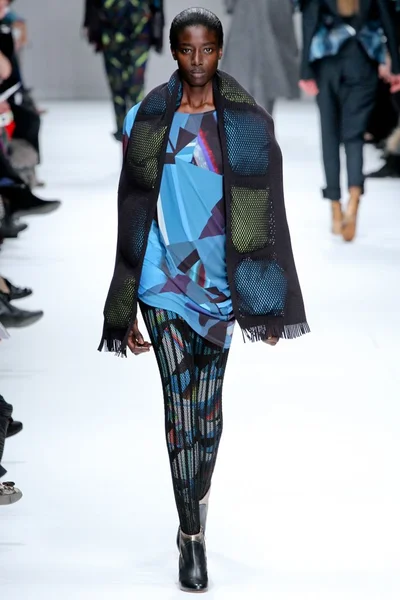 Look 26